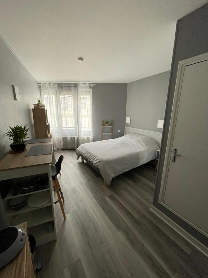 Studio Centre Ville Μπουρζ Εξωτερικό φωτογραφία